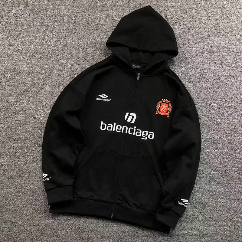 BALENCIAGA HOODIE 4122723163（im 170cm 60kg i wear size XS in the phot）
