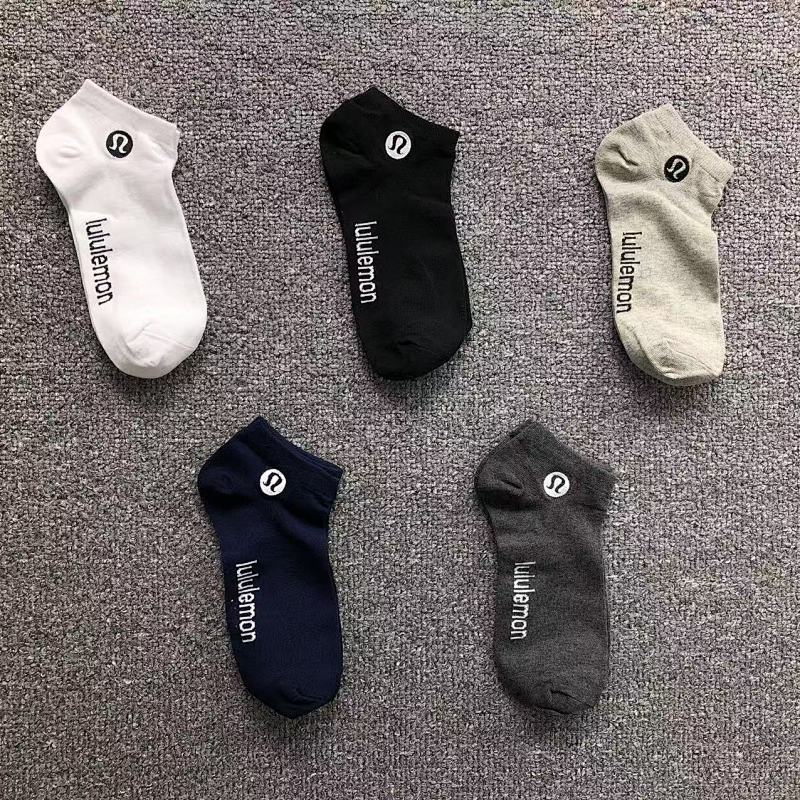 LULULEMON SOCKS 214164718