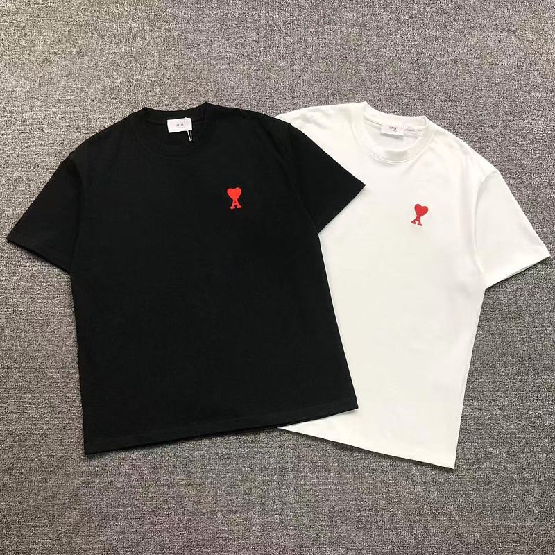 AMI T-SHIRT 2204161101（im 170cm 60kg i wear size L in the phot）