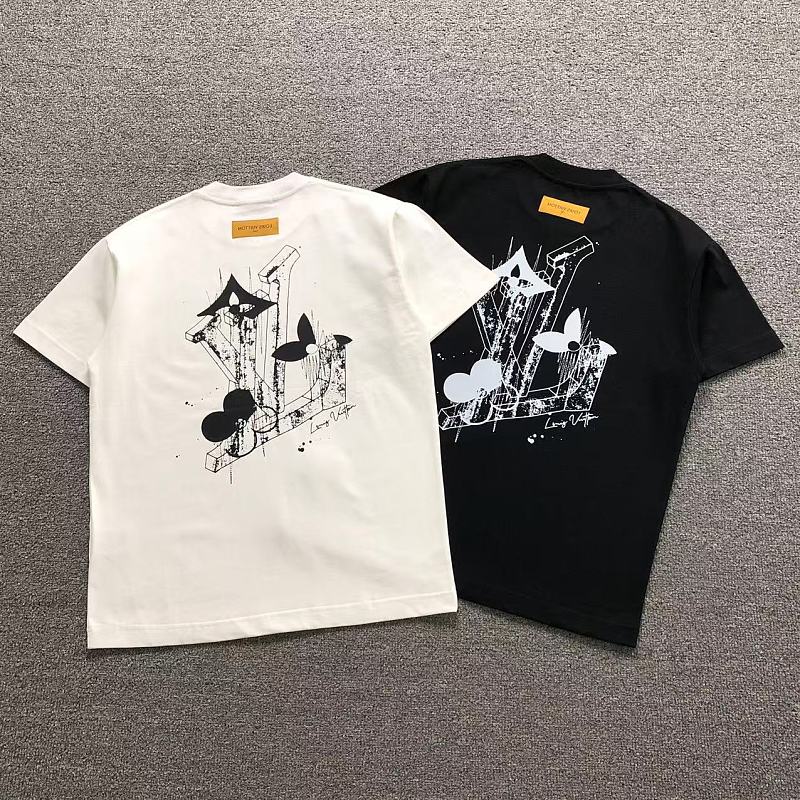 LV T-SHIRT 524290319（im 170cm 60kg i wear size M in the phot）