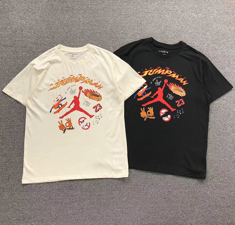 AIR JORDAN T-SHIRT 502160419（im 170cm 57kg i wear size XL in the phot）
