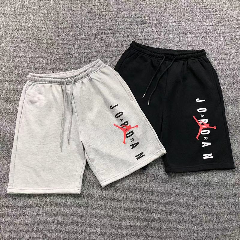 AIR JORDAN SHORTS 211112157（im 170cm 57kg i wear size M in the phot）