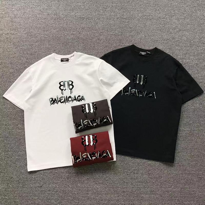 BALENCIAGA T-SHIRT 5211001147（im 170cm 60kg i wear size M in the phot）