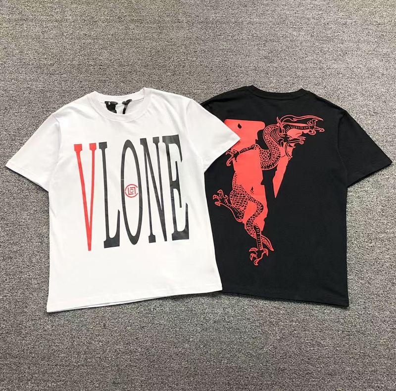 VLONE T-SHIRT 504145991（im 170cm 60kg i wear size S in the phot）