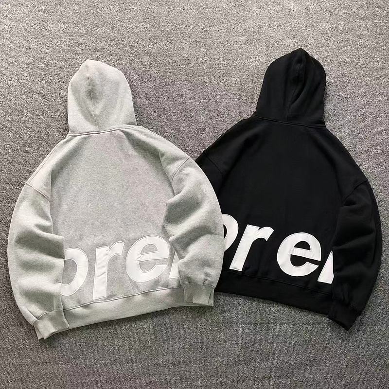 SUPREME HOODIE 4207031577（im 170cm 60kg i wear size M in the phot）