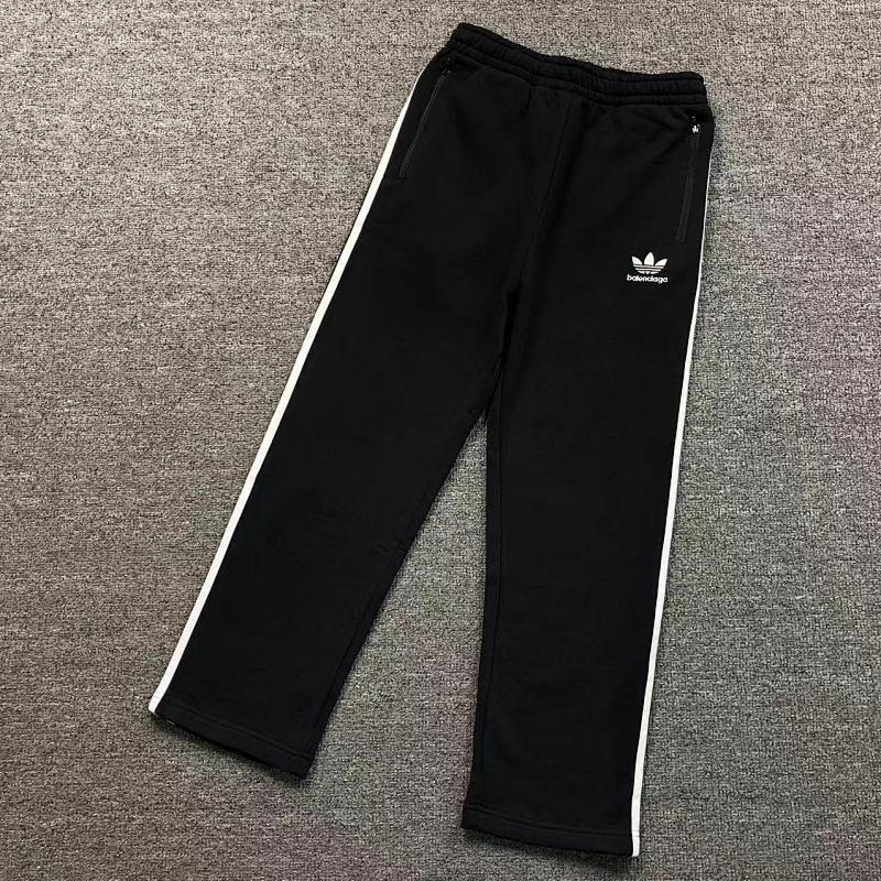 ADIDAS BALENCIAGA TROUSERS 4122715163（im 170cm 60kg i wear size XS in the phot）
