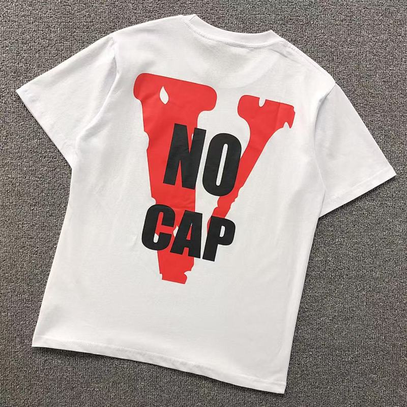 VLONE T-SHIRT 504141791（im 170cm 60kg i wear size S in the phot）