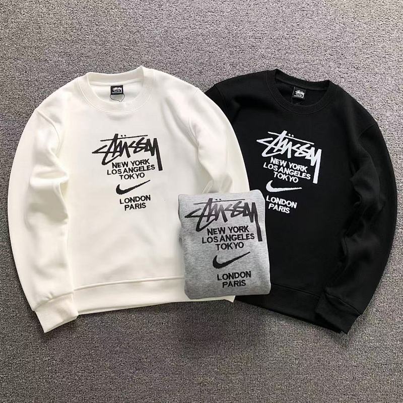 STUSSY NIKE HOODIE 412042201（im 170cm 60kg i wear size M in the phot）