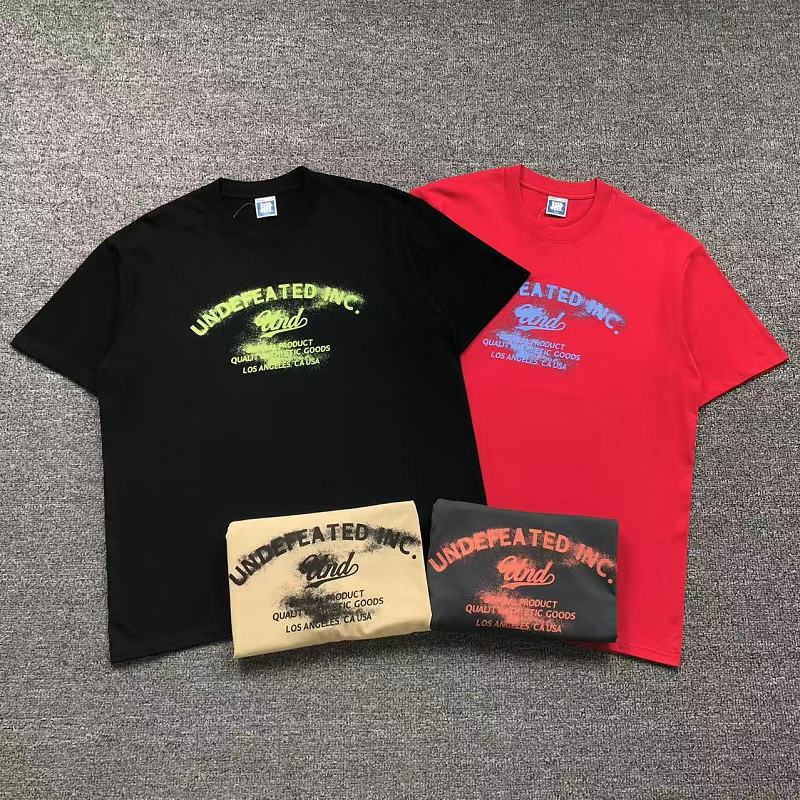 UNDEFEATED T-SHIRT 3207100802 （im 170cm 60kg i wear size L in the phot）