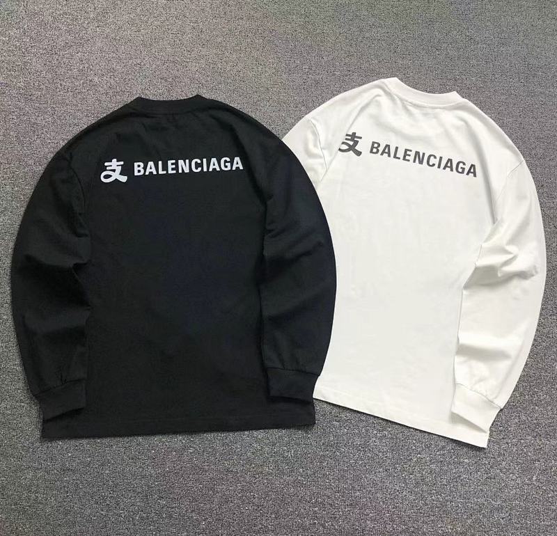 BALENCIAGA LONG SLEEVED 110122721