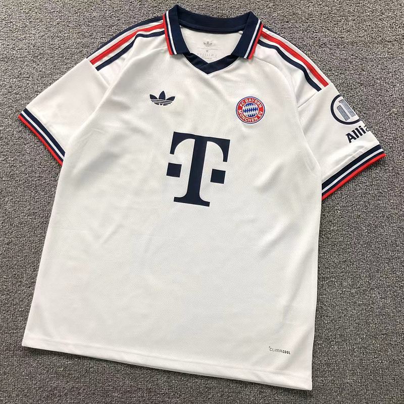 FOOTBALL T-SHIRT 1282808002 （im 170cm 60kg i wear size M in the phot）