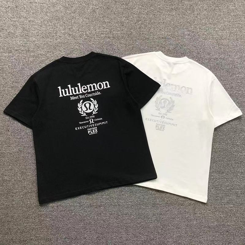 LULULEMON T-SHIRT 3207220417（im 170cm 60kg i wear size L in the phot）