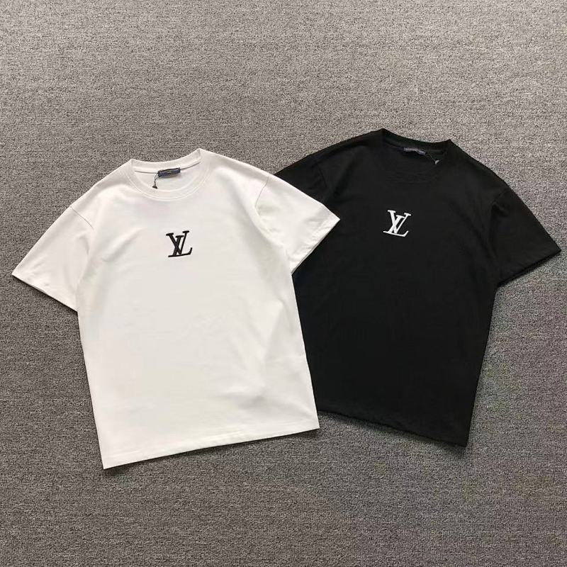 LV T-SHIRT 3112032421（im 170cm 60kg i wear size M in the phot）