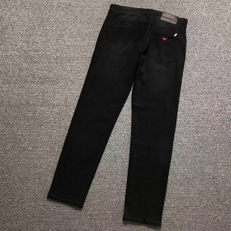 EMPORIO ARMANI TROUSERS 412252801（im 170cm 60kg i wear size 33 in the phot）