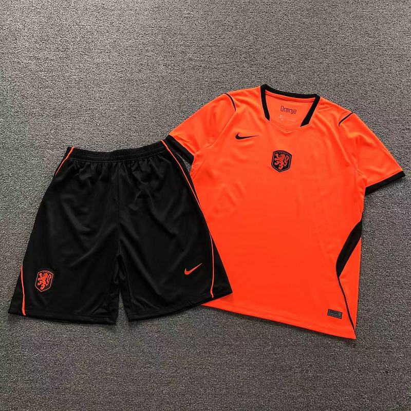 FOOTBALL T-SHIRT SHORTS 1262206002（im 170cm 60kg i wear size L in the phot）
