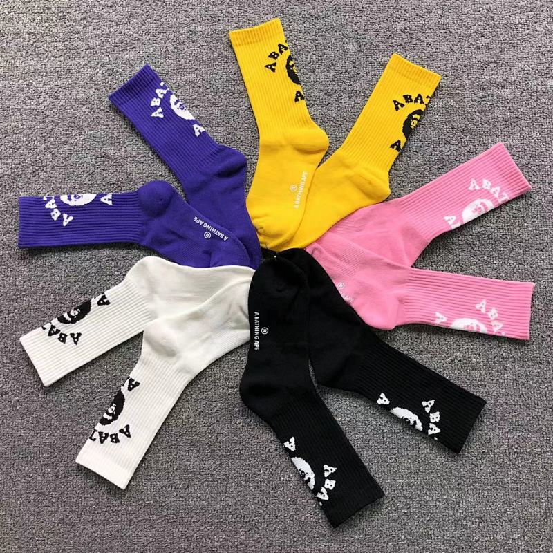 BAPE SOCKS 2203300518
