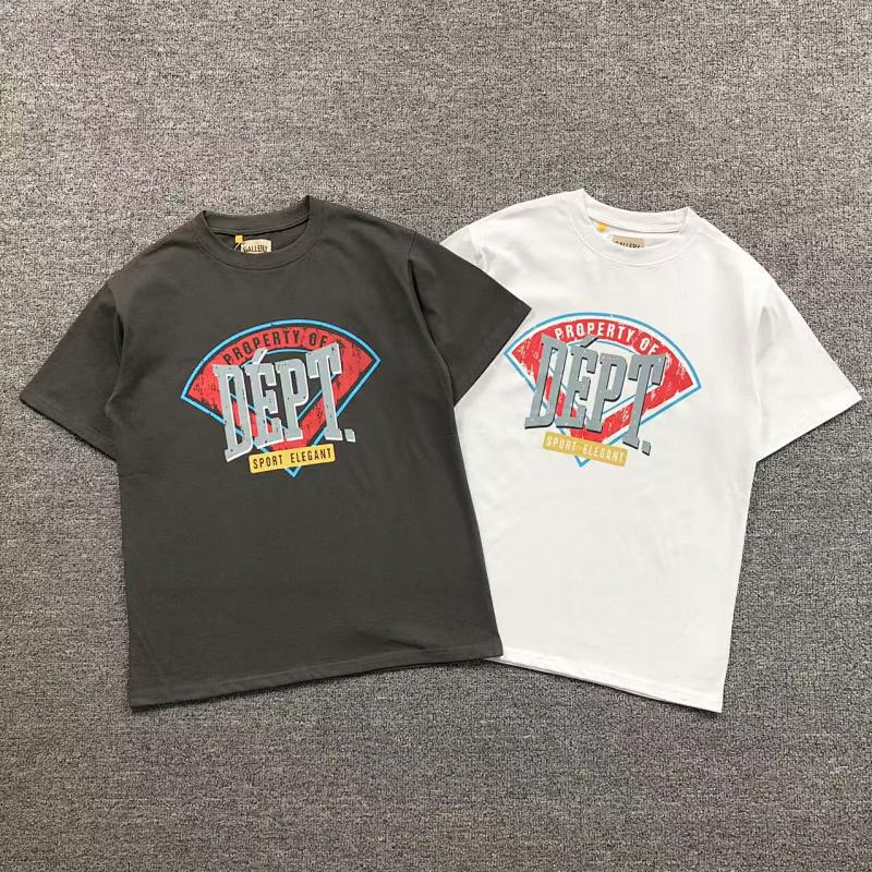 GALLERY DEPT T-SHIRT 3105121696（im 170cm 60kg i wear size S in the phot）