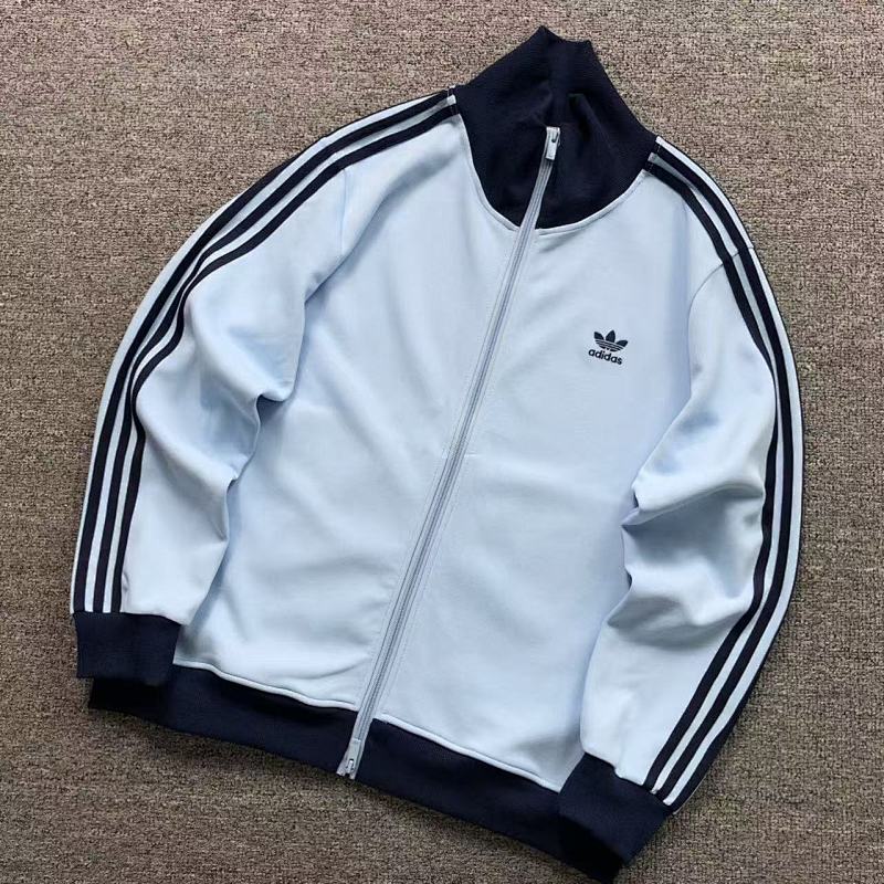 ADIDAS JACKET 11121909159（im 170cm 60kg i wear size XL in the phot）