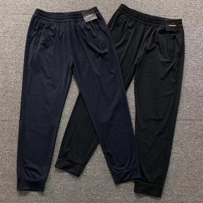 LULULEMON TROUSERS 2204034701（im 170cm 60kg i wear size 3XL in the phot）