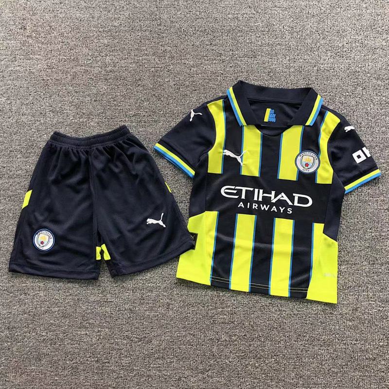 FOOTBALL T-SHIRT SHORTS CHILD 1121101002