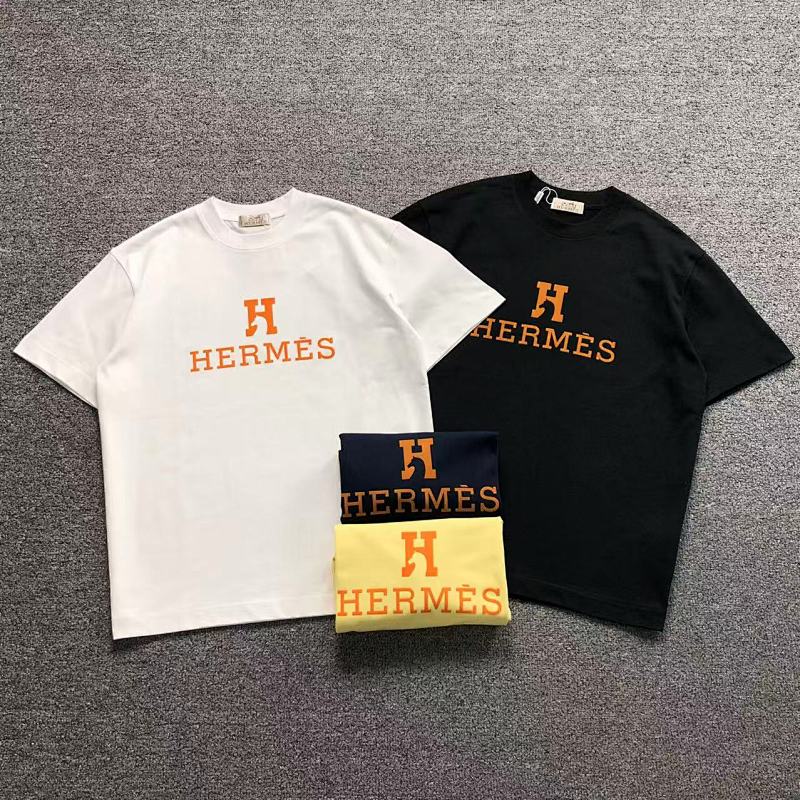 HERMES T-SHIRT 5231913147（im 170cm 60kg i wear size M in the phot）
