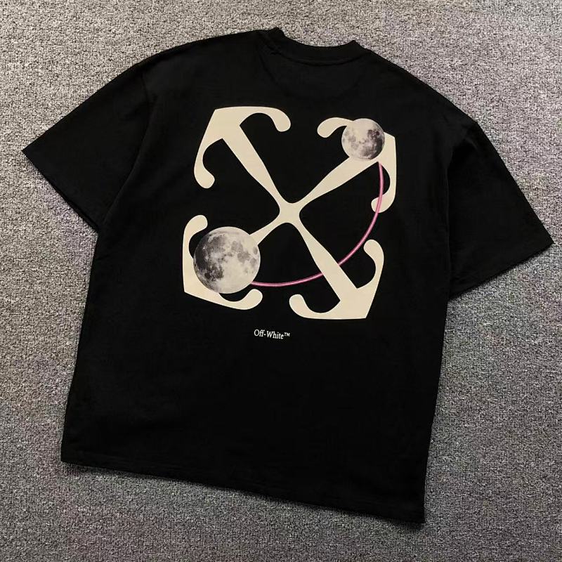 OFF-WHITE T-SHIRT 4123016165（im 170cm 60kg i wear size S in the phot）