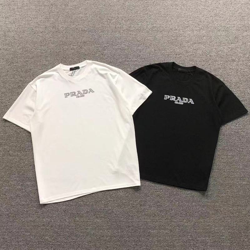 PRADA T-SHIRT 2111060901（im 170cm 60kg i wear size M in the phot）