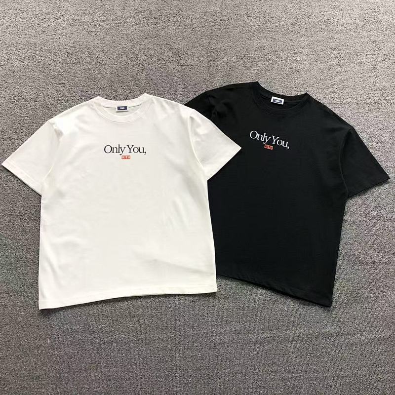 KITH T-SHIRT 1107032495 （im 170cm 60kg i wear size L in the phot）