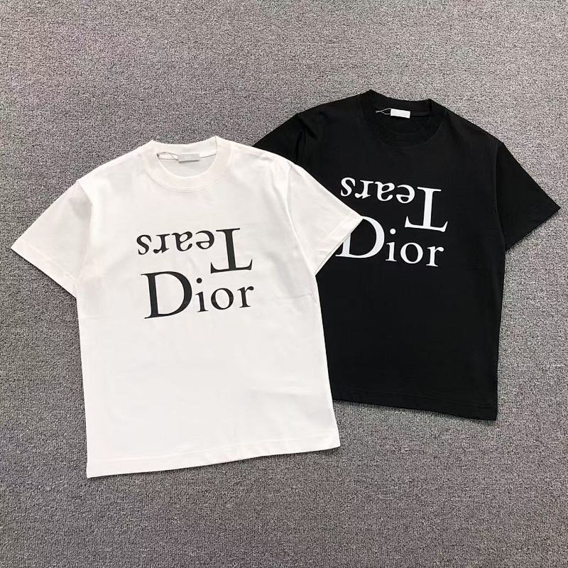 DIOR T-SHIRT 502170681（im 170cm 57kg i wear size S in the phot）