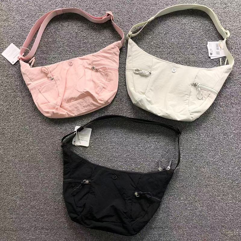 LULULEMON BAG 3205080923 (长37CM*宽11CM*高27CM) 3205080923
