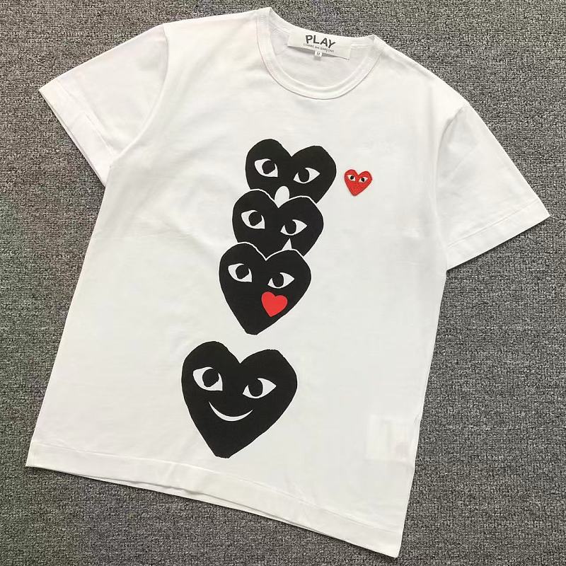 COMME DES GARCONS T-SHIRT 3206270321（im 170cm 60kg i wear size M in the phot）