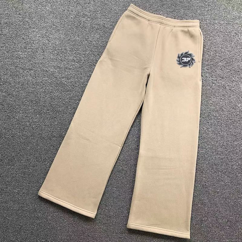 BROKEN PLANET TROUSERS 56120991（im 170cm 60kg i wear size S in the phot）