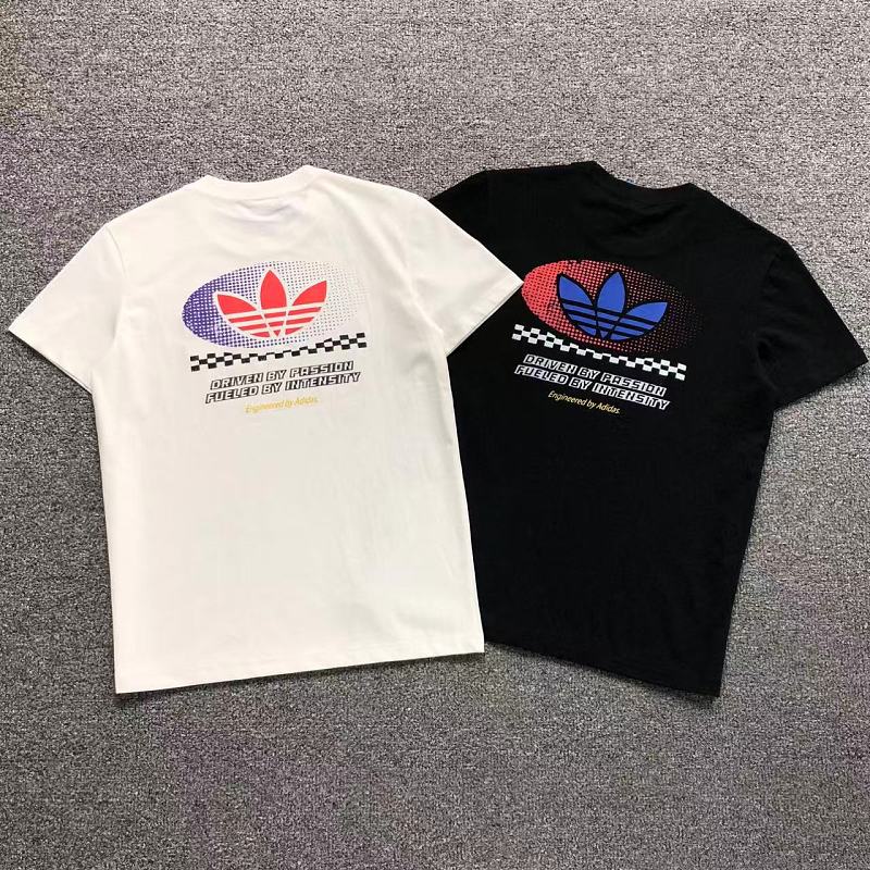 ADIDAS T-SHIRT 524180285（im 170cm 60kg i wear size M in the phot）