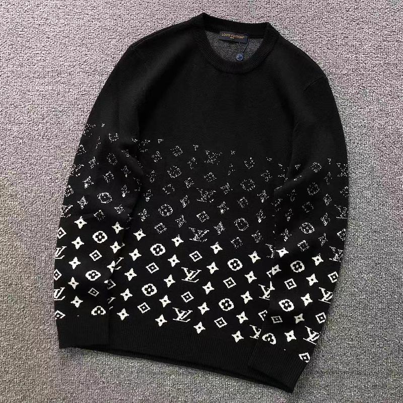 LV SWEATER 3208124021（im 170cm 60kg i wear size L in the phot）