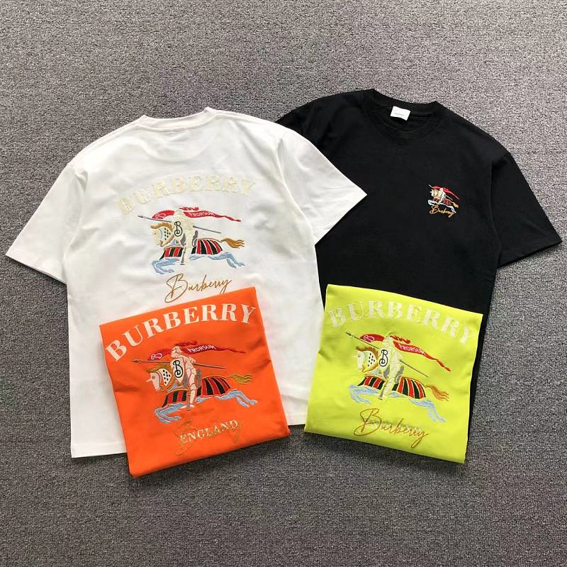 BURBERRY T-SHIRT 12650820（im 170cm 60kg i wear size M in the phot）