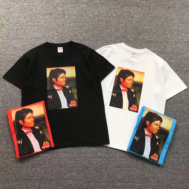 SUPREME T-SHIRT 123122302（im 170cm 60kg i wear size M in the phot）