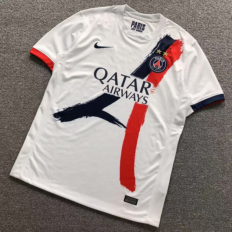 FOOTBALL T-SHIRT 1282826002 （im 170cm 60kg i wear size L in the phot）