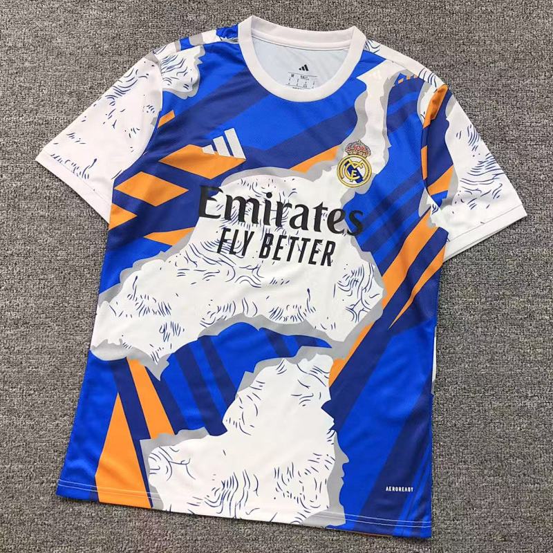 FOOTBALL T-SHIRT 11052311002（im 170cm 60kg i wear size M in the phot）