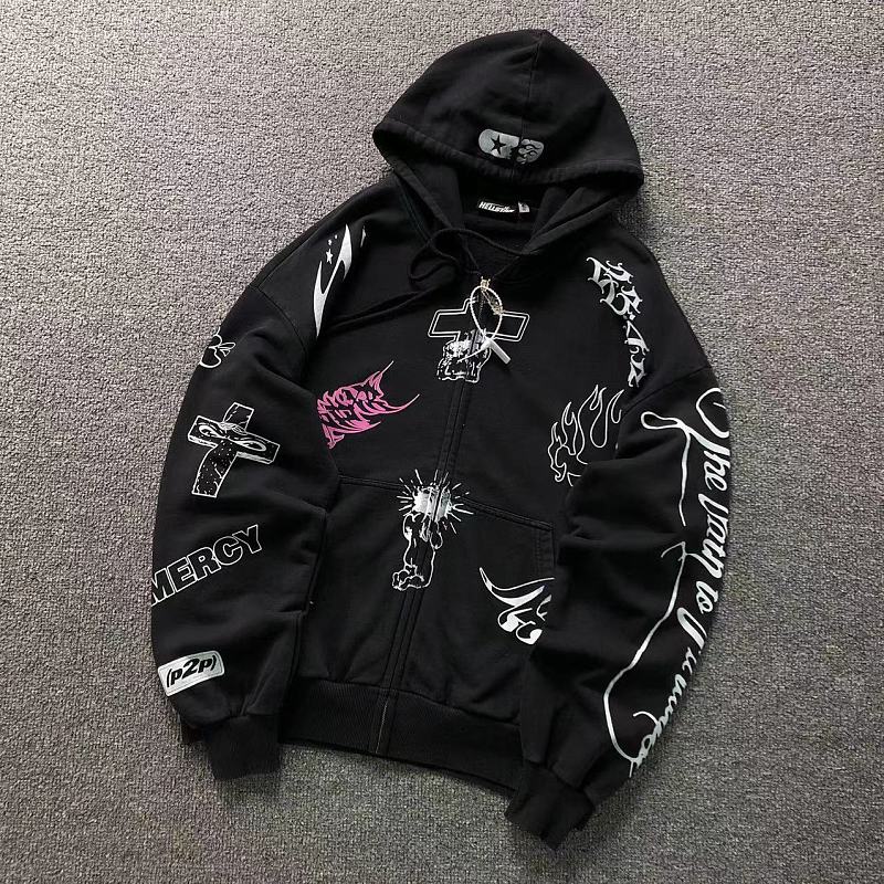 HELLSTAR HOODIE 3209010672（im 170cm 60kg i wear size M in the phot）