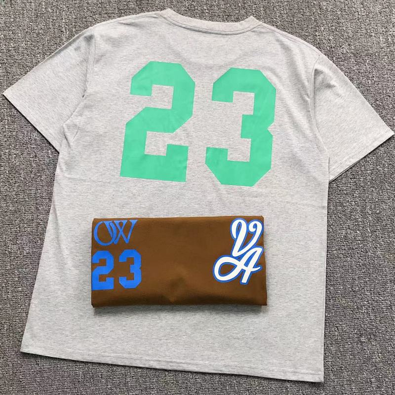 OFF-WHITE T-SHIRT 41187445（im 170cm 57kg i wear size M in the phot）