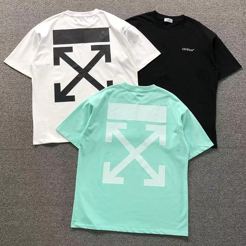 OFF-WHITE T-SHIRT 524230519（im 170cm 60kg i wear size L in the phot）