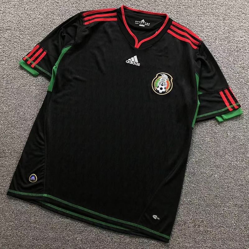 FOOTBALL T-SHIRT 1262227002（im 170cm 60kg i wear size L in the phot）