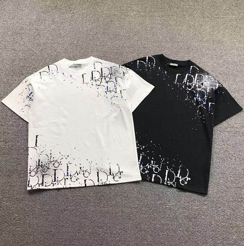DIOR T-SHIRT 213070121（im 170cm 55kg i wear size S in the phot）