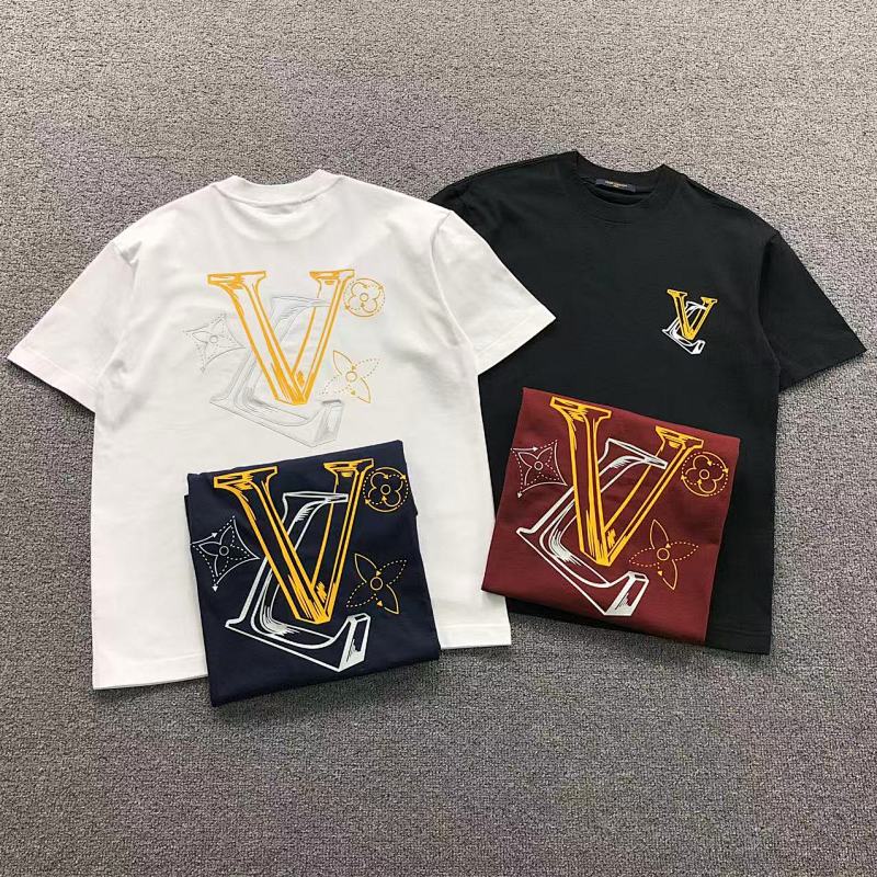 LV T-SHIRT 5111401147（im 170cm 60kg i wear size M in the phot）