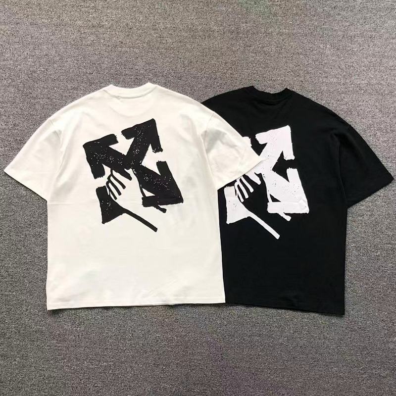 OFF-WHITE T-SHIRT 4123031165（im 170cm 60kg i wear size S in the phot）