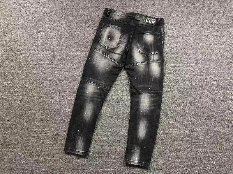 DSQUARED2 TROUSERS 3205211517