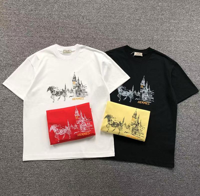 HERMES T-SHIRT 5231915147（im 170cm 60kg i wear size M in the phot）