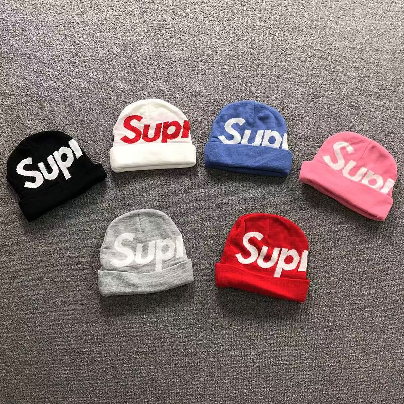 SUPREME HAT 52090516182
