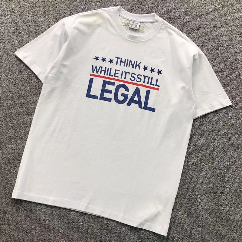 VETEMENTS T-SHIRT 41091606145（im 170cm 60kg i wear size S in the phot）