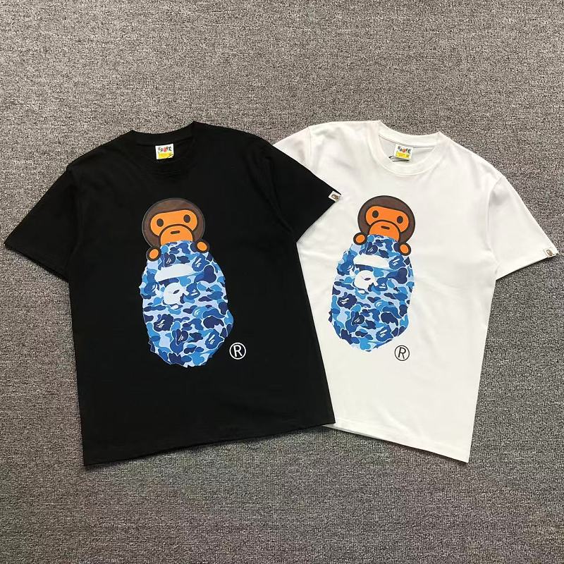 BAPE T-SHIRT 3205162321（im 170cm 60kg i wear size M in the phot）